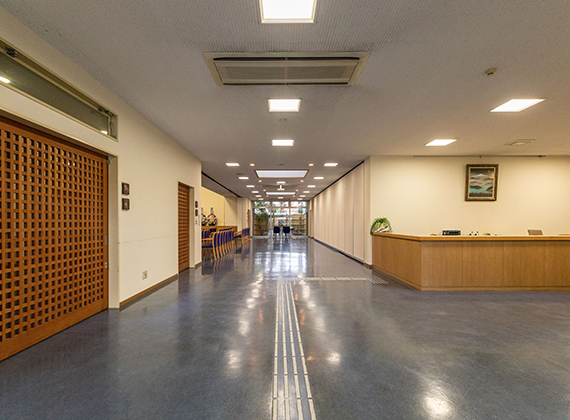 エントランスホール